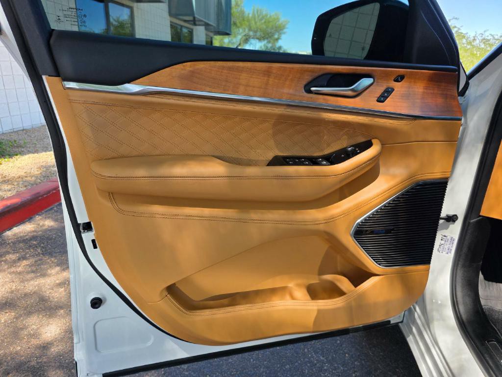 2023 Jeep Grand Cherokee Image 27
