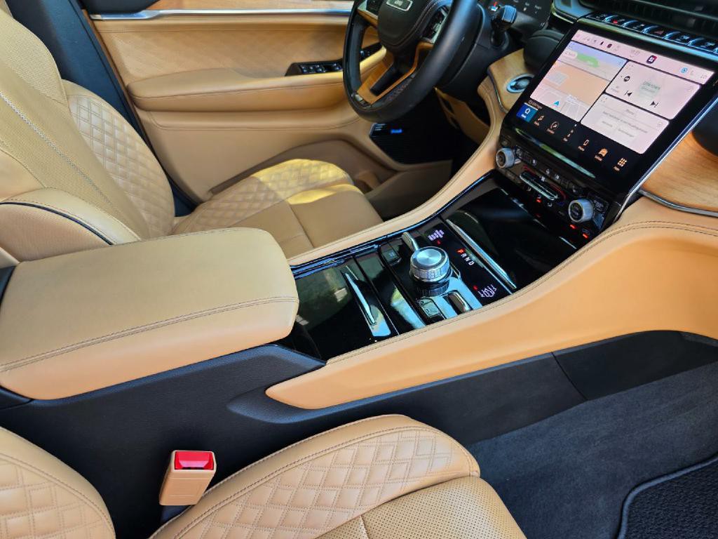 2023 Jeep Grand Cherokee Image 42
