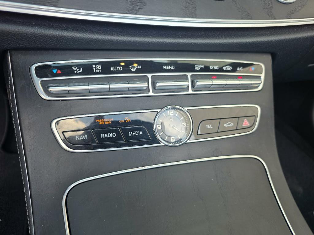 2019 Mercedes-Benz E-Class Image 50