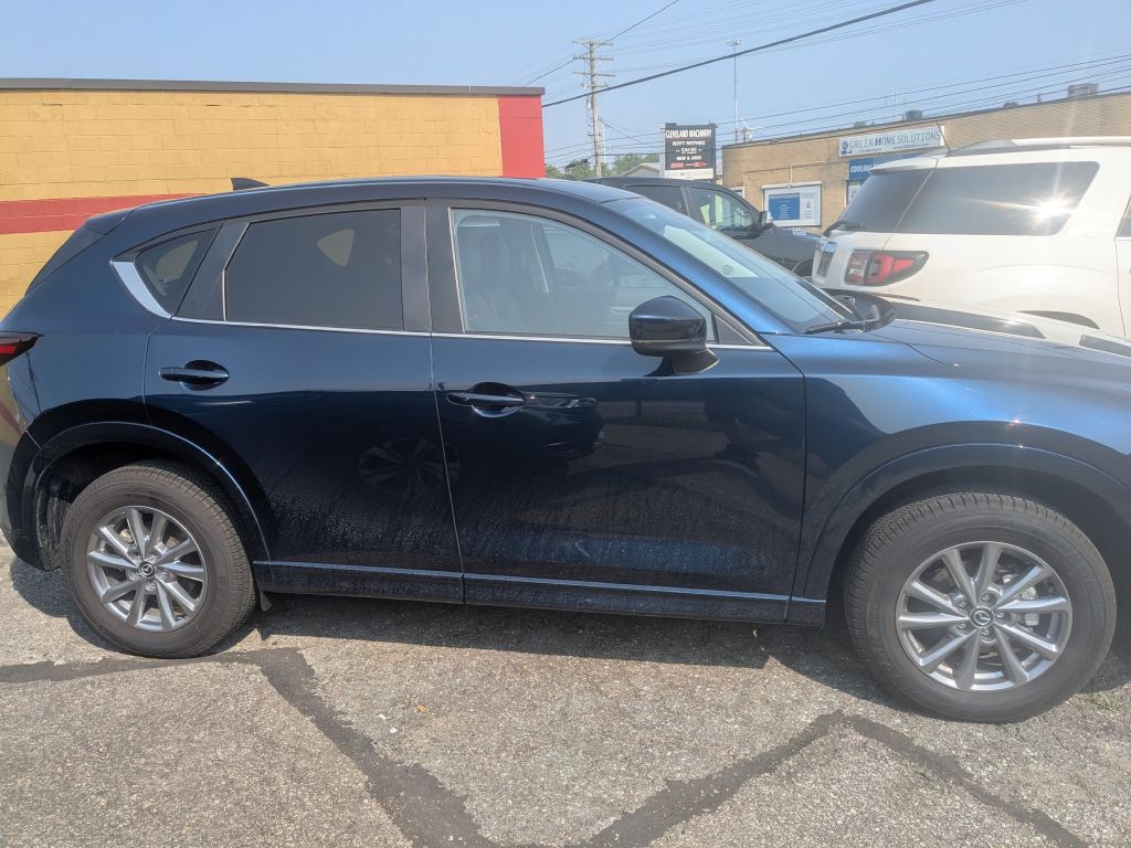 2024 Mazda CX-5 Image 2