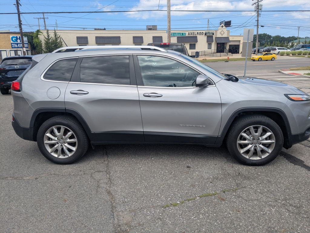 2015 Jeep Cherokee Image 2