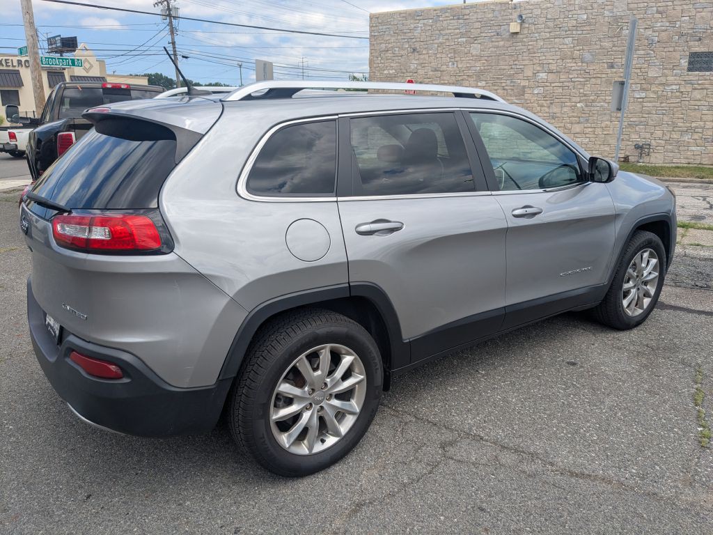 2015 Jeep Cherokee Image 7
