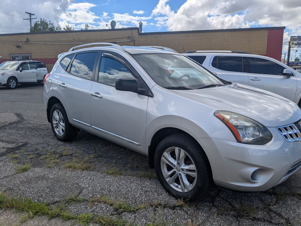 2015 Nissan Rogue Image 1