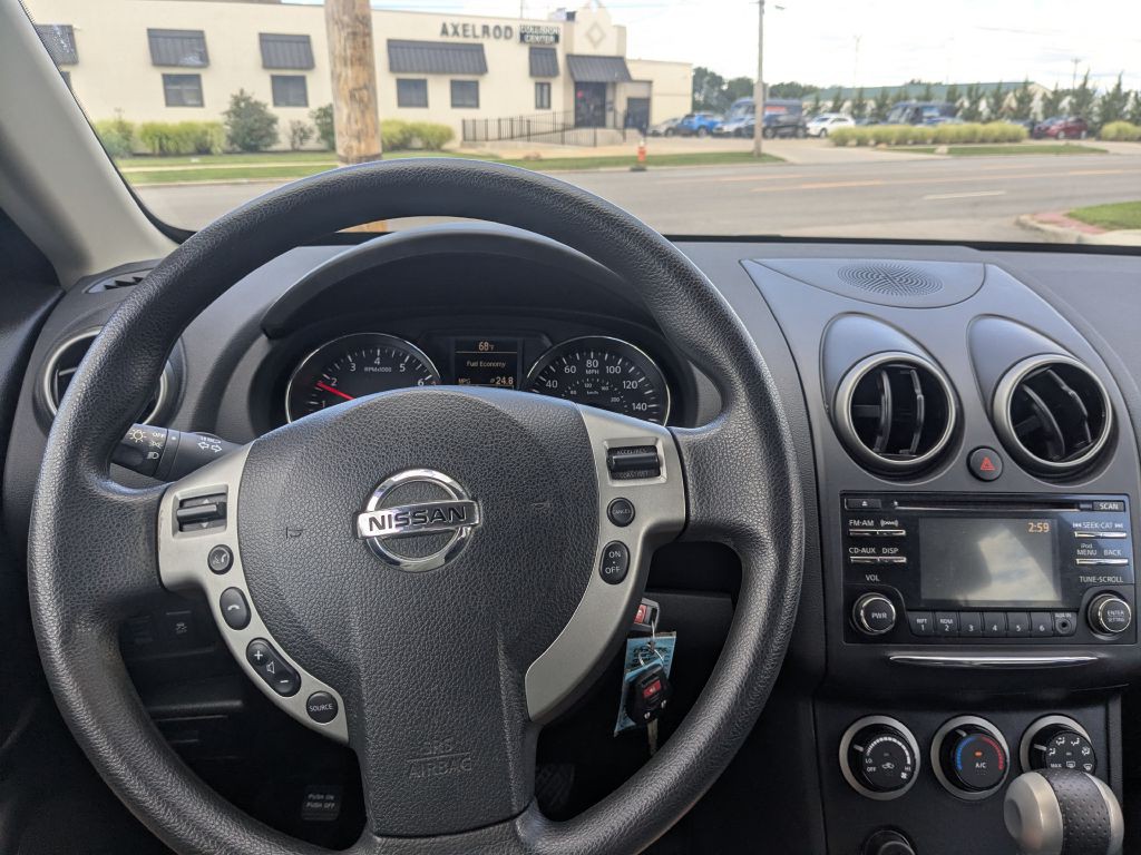 2015 Nissan Rogue Image 14