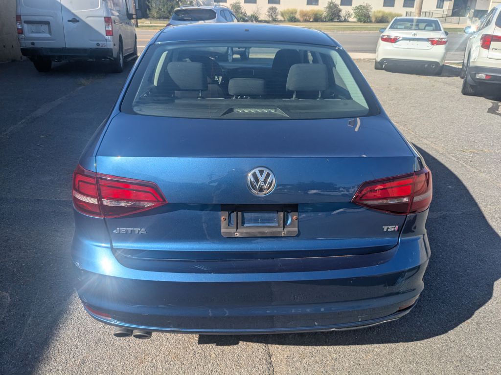 2017 Volkswagen Jetta Image 6