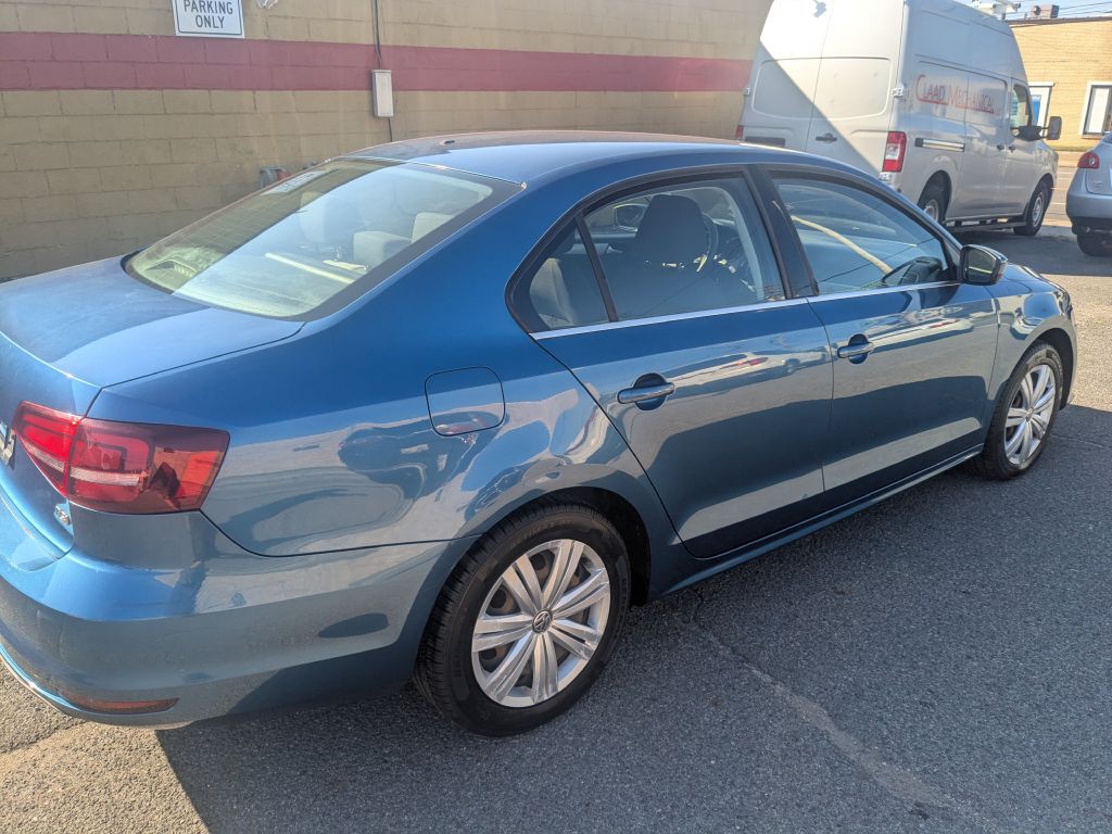 2017 Volkswagen Jetta Image 7