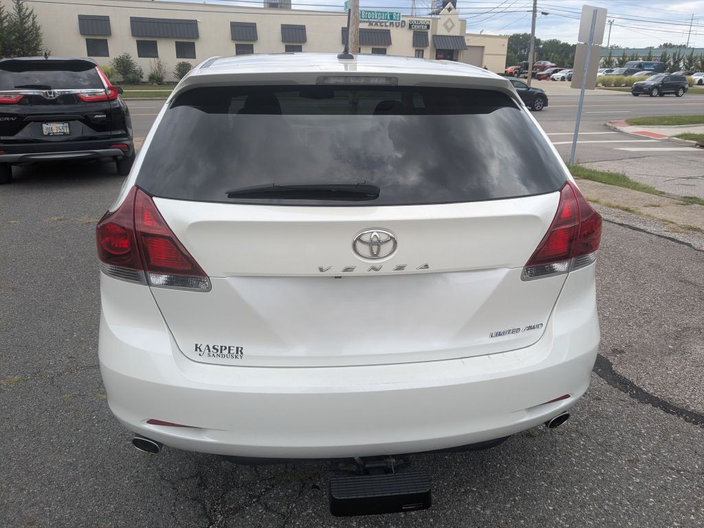 2013 Toyota Venza Image 6