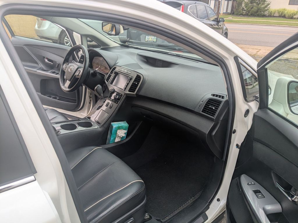 2013 Toyota Venza Image 12