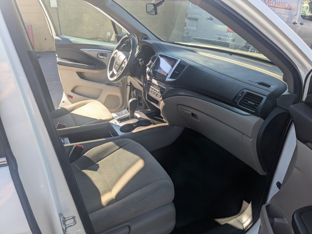 2016 Honda Pilot Image 12