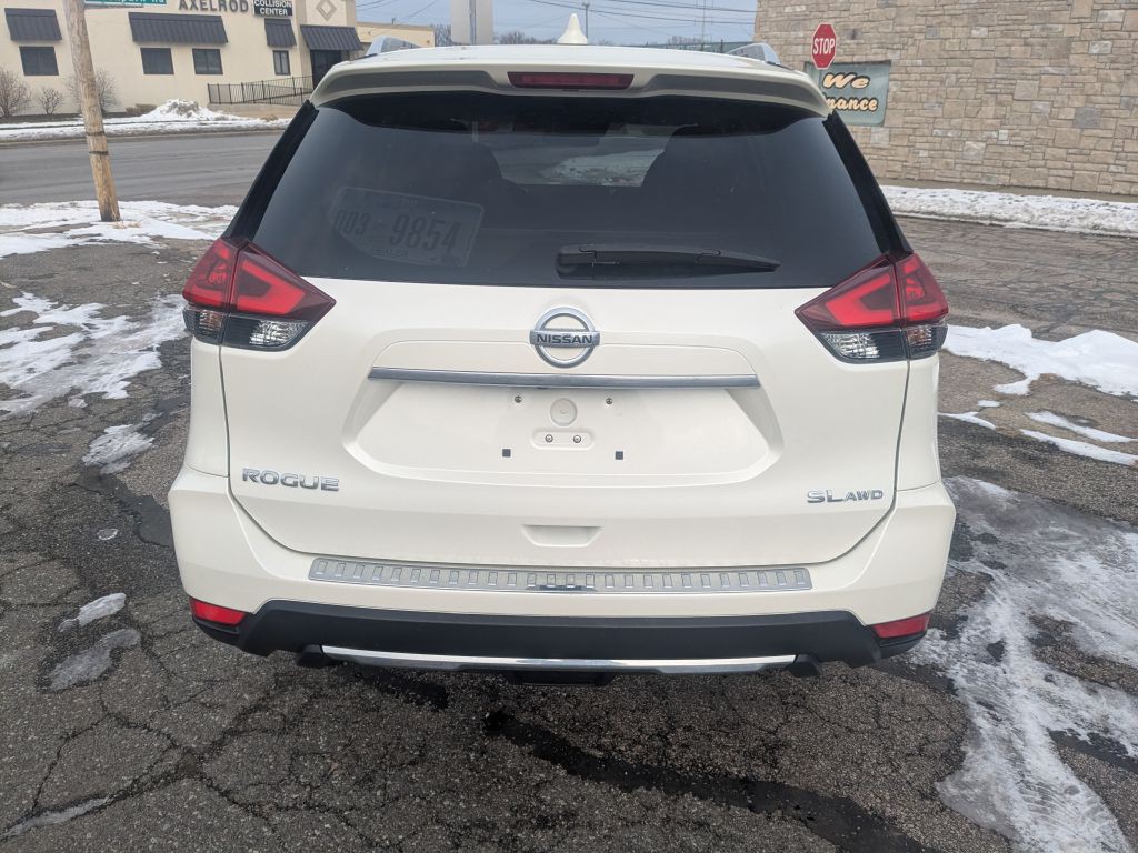 2018 Nissan Rogue Image 6