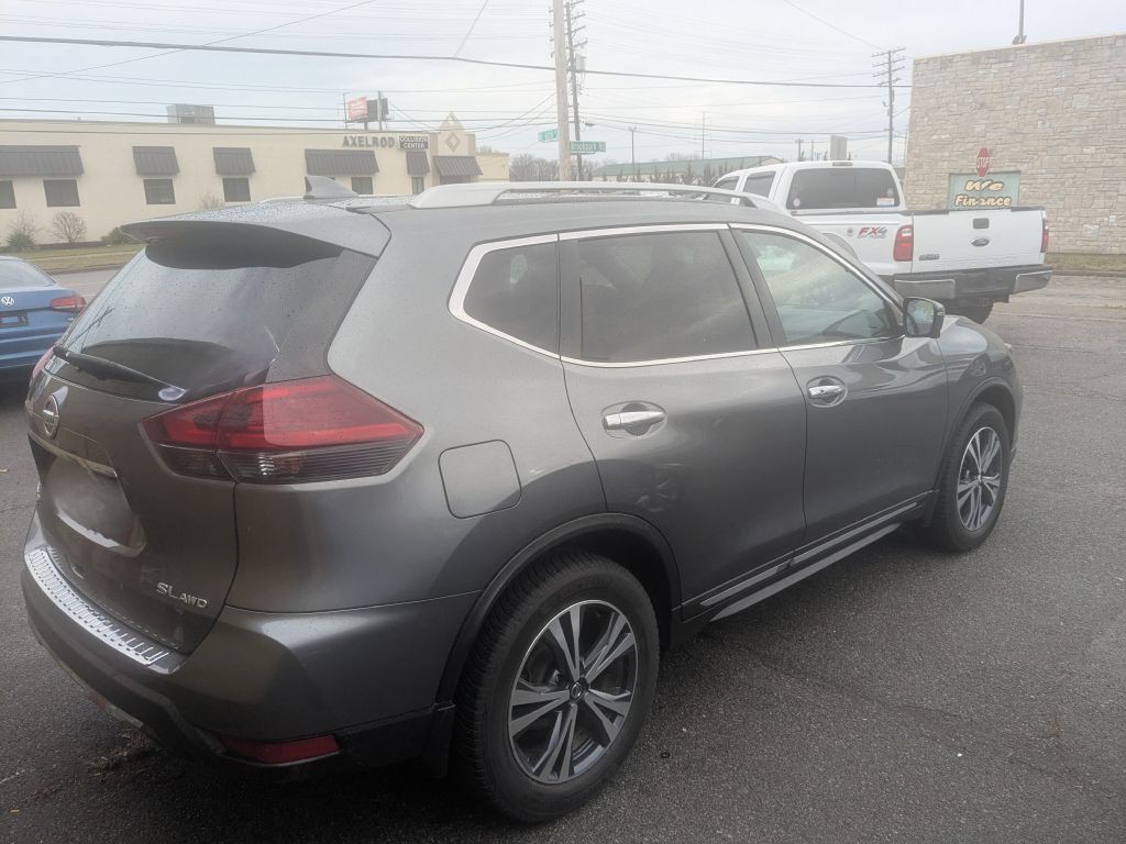 2018 Nissan Rogue Image 6