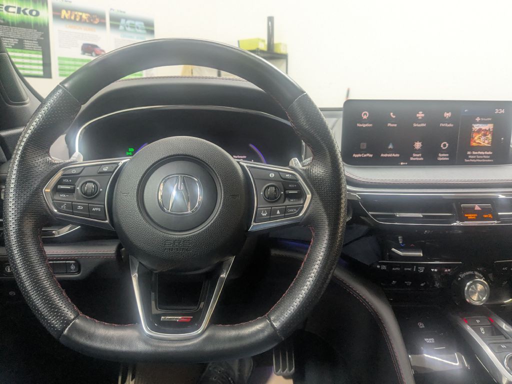 2022 Acura MDX Image 13