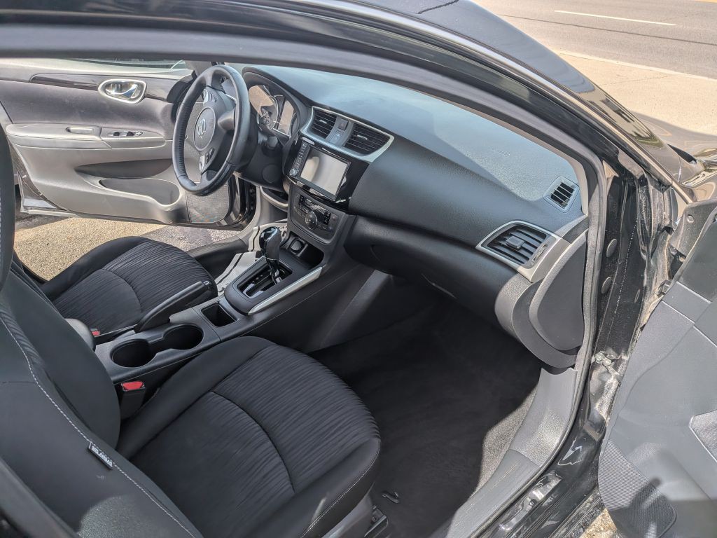 2019 Nissan Sentra Image 10