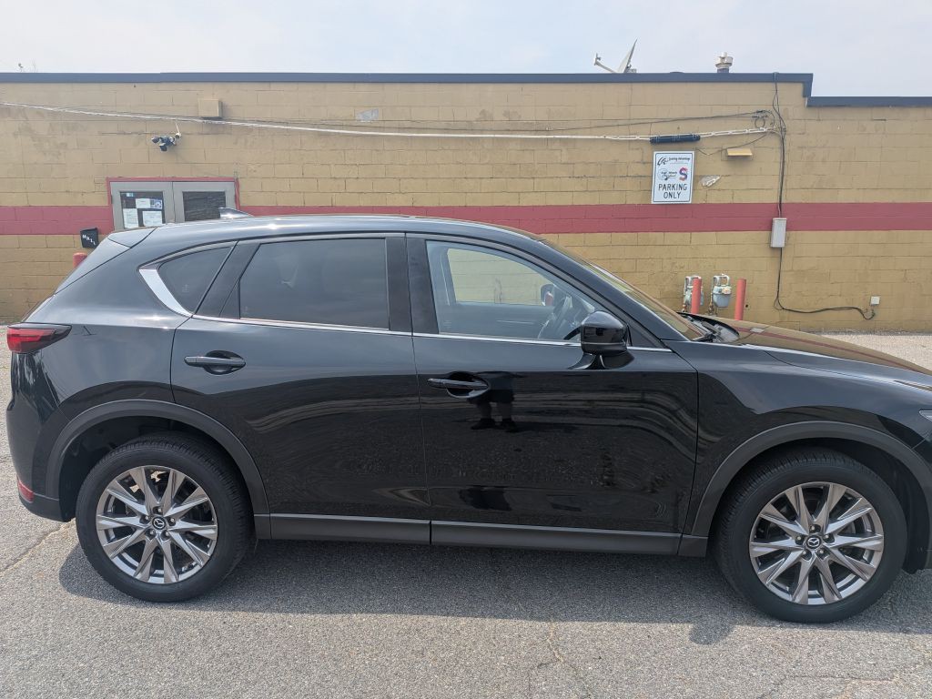 2021 Mazda CX-5 Image 2