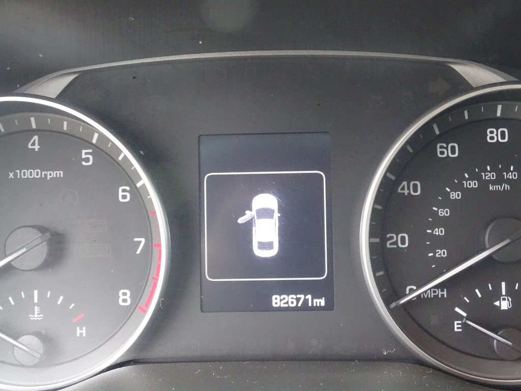 2017 Hyundai Elantra Image 15