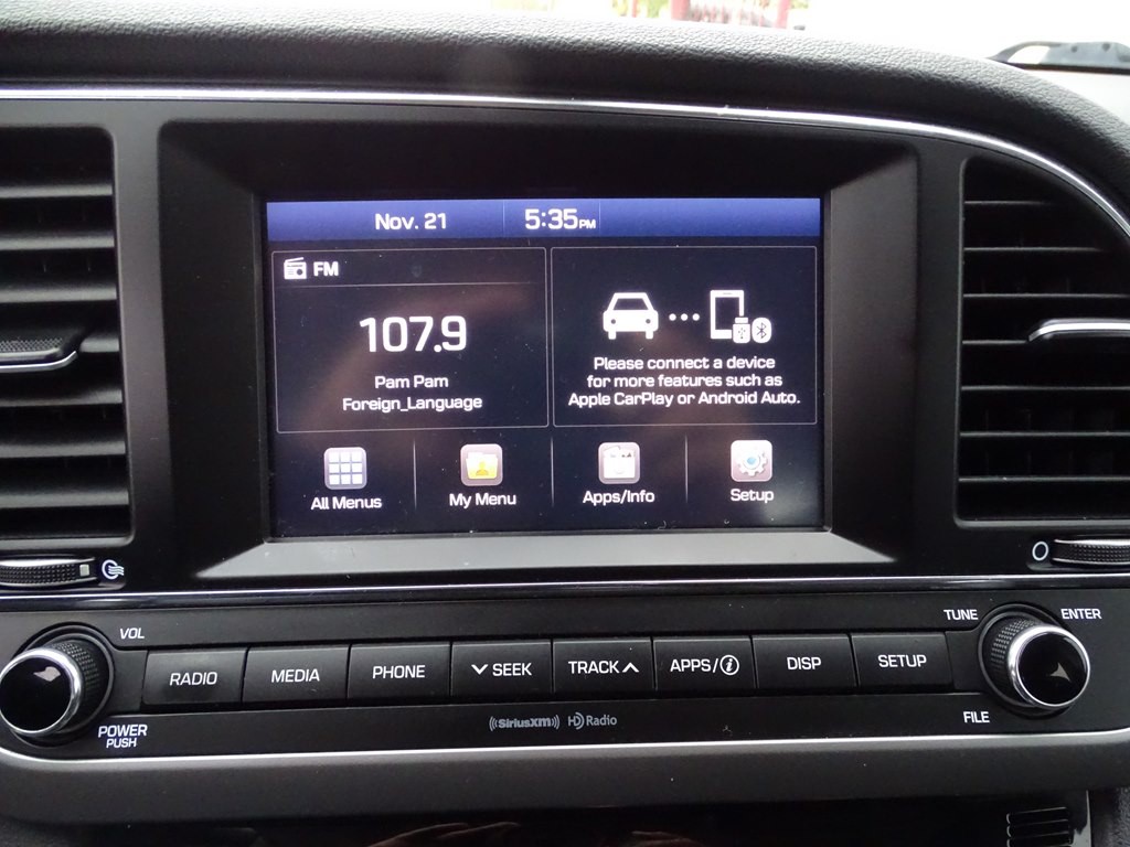 2017 Hyundai Elantra Image 17