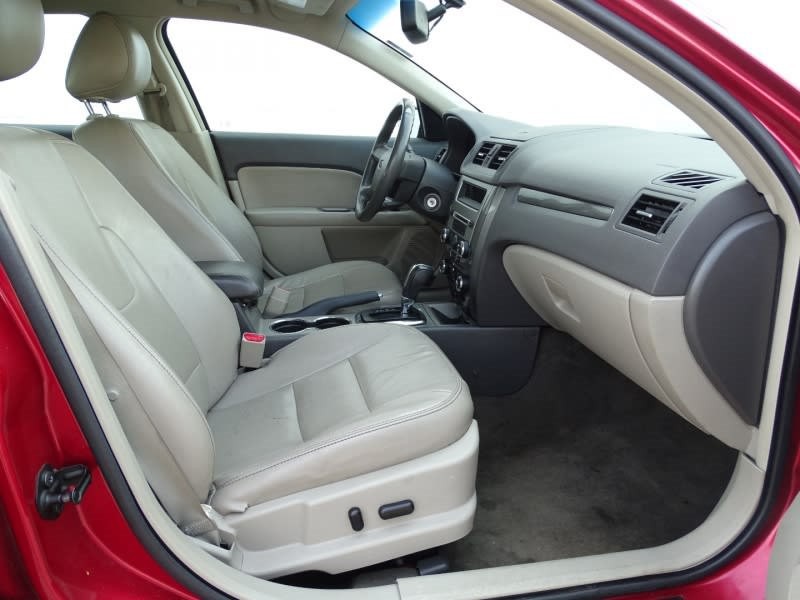 2012 Ford Fusion Image 13