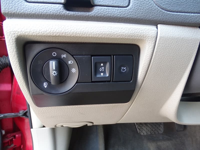 2012 Ford Fusion Image 23