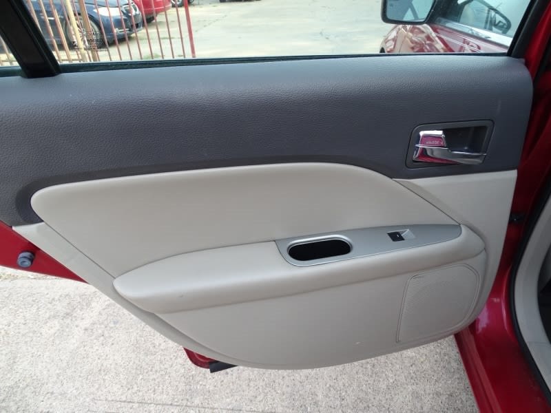 2012 Ford Fusion Image 26