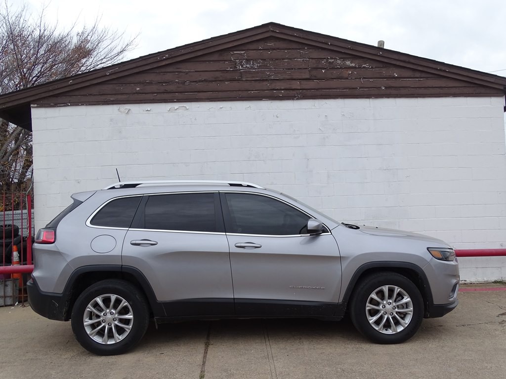 2019 Jeep Cherokee Image 4