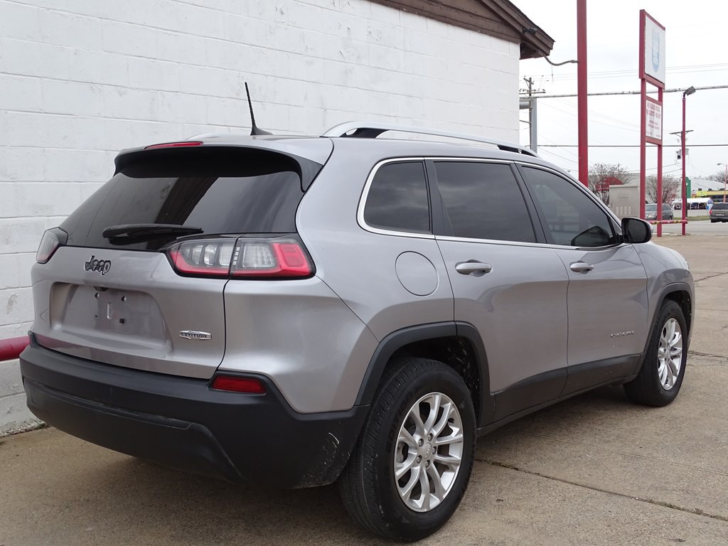 2019 Jeep Cherokee Image 5