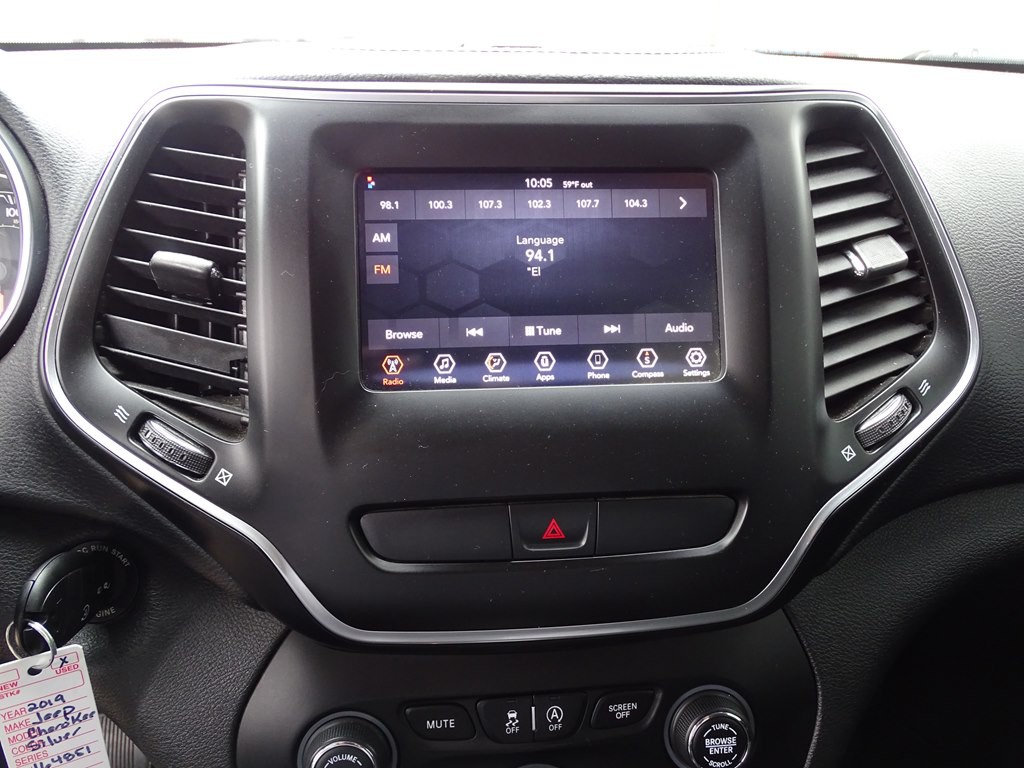 2019 Jeep Cherokee Image 15