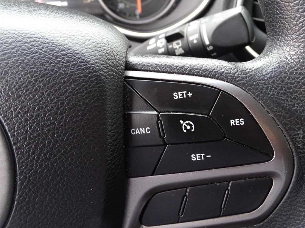 2019 Jeep Cherokee Image 25