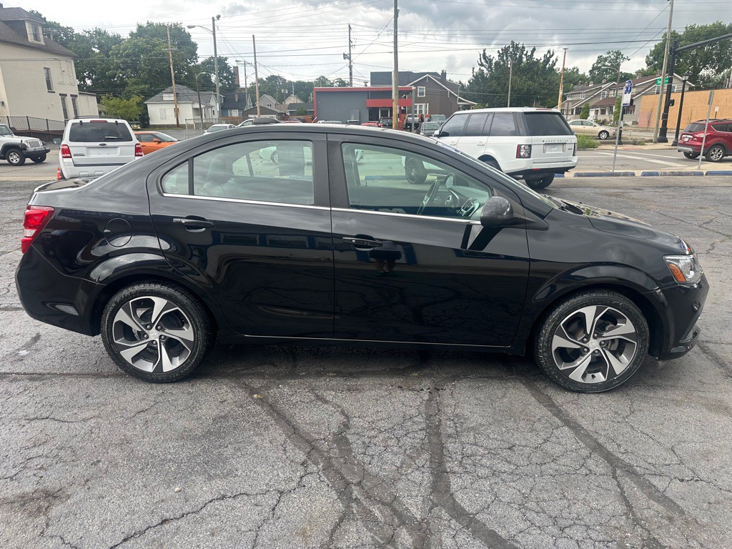 2018 Chevrolet Sonic Image 6