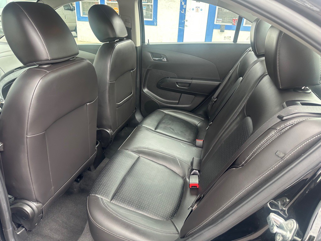 2018 Chevrolet Sonic Image 10