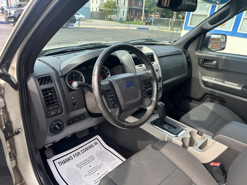 2011 Ford Escape Image 10