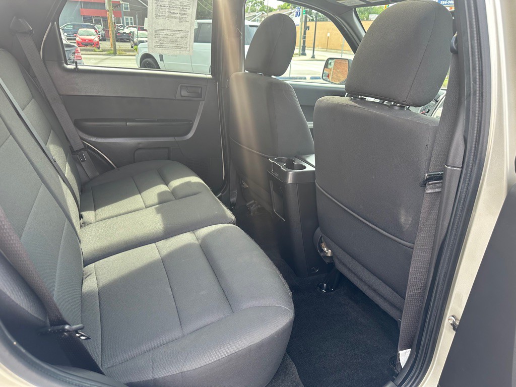 2011 Ford Escape Image 13