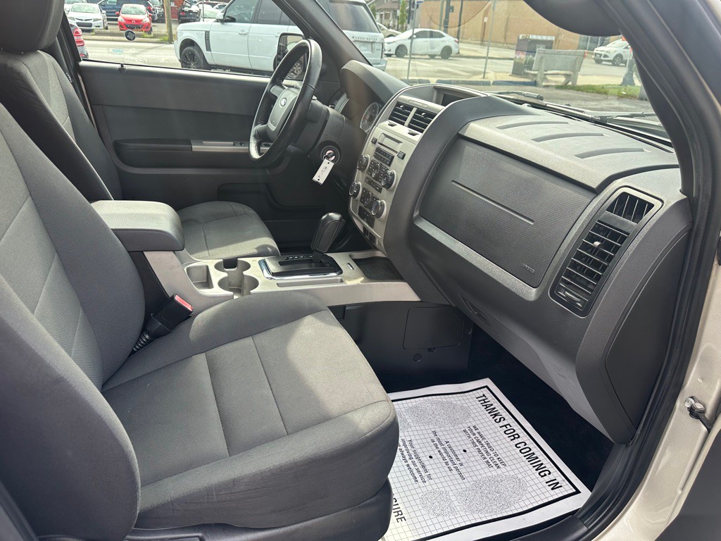 2011 Ford Escape Image 15
