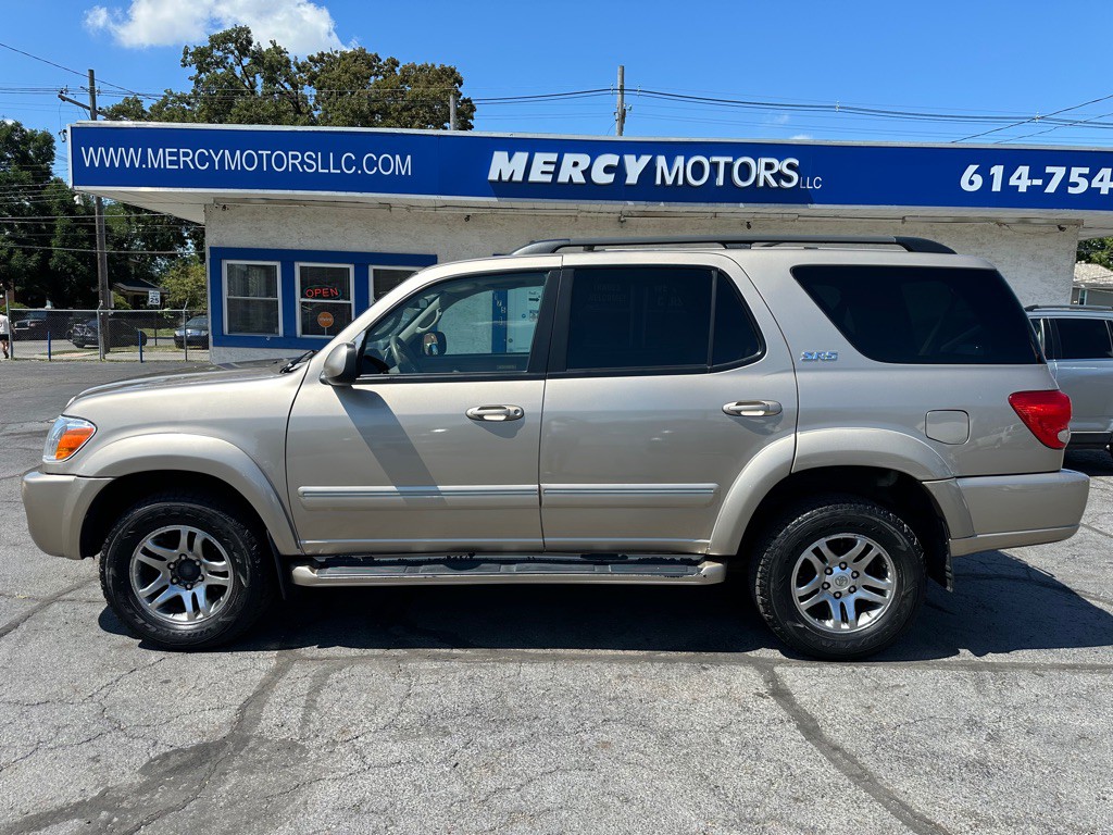 2007 Toyota Sequoia Image 2