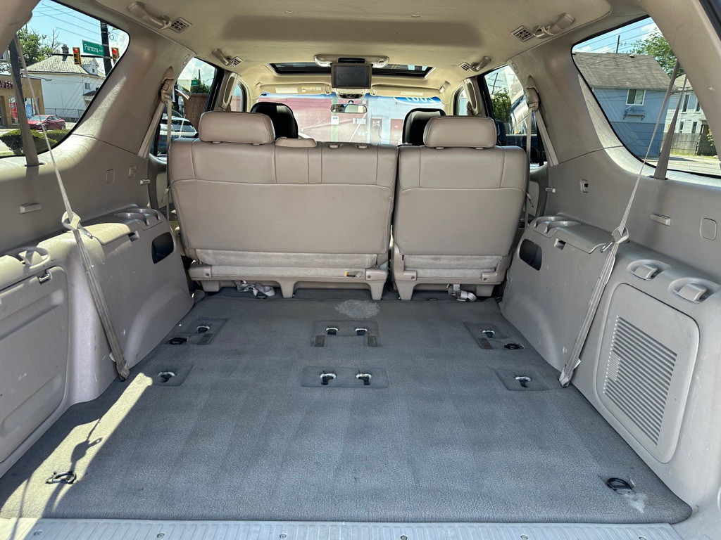 2007 Toyota Sequoia Image 13