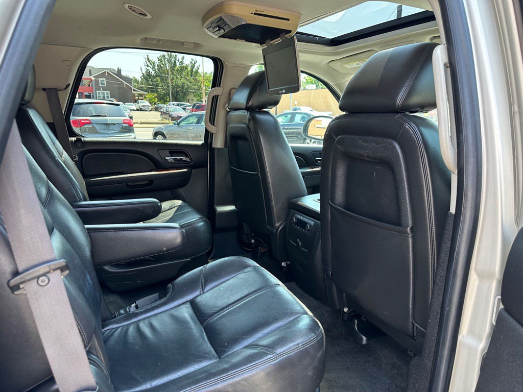 2013 Chevrolet Tahoe Image 15
