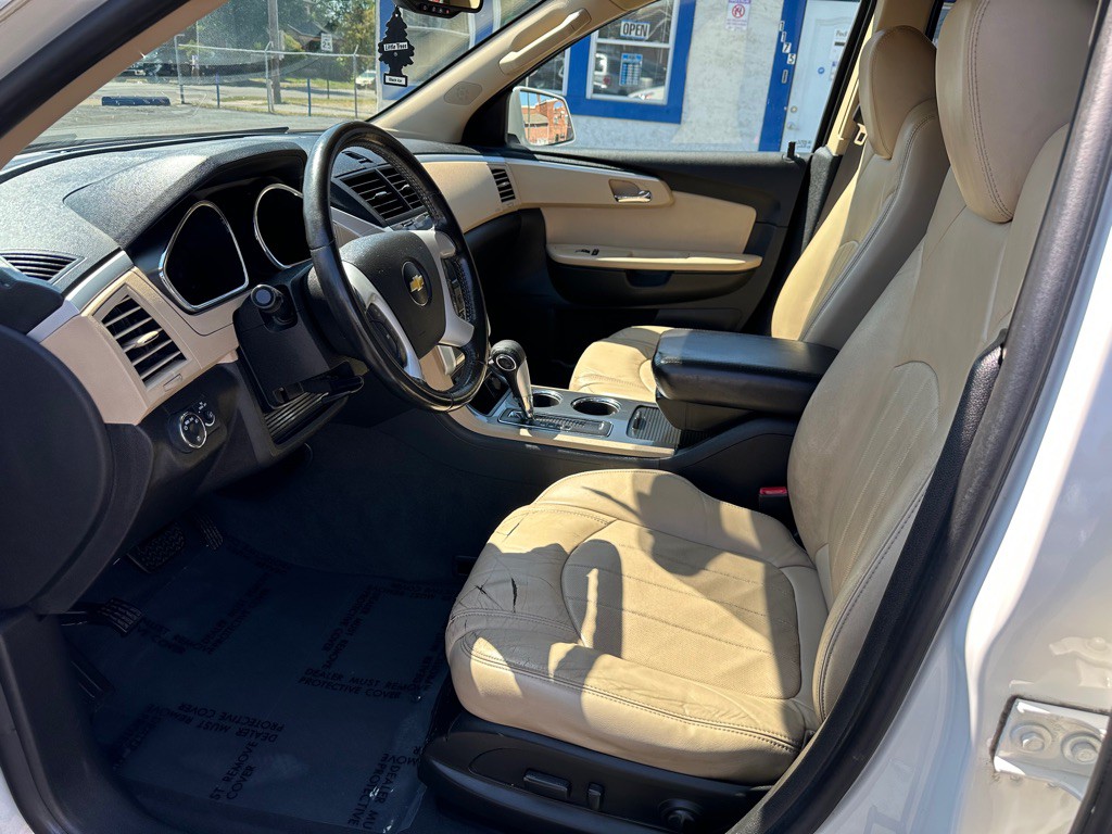 2012 Chevrolet Traverse Image 9