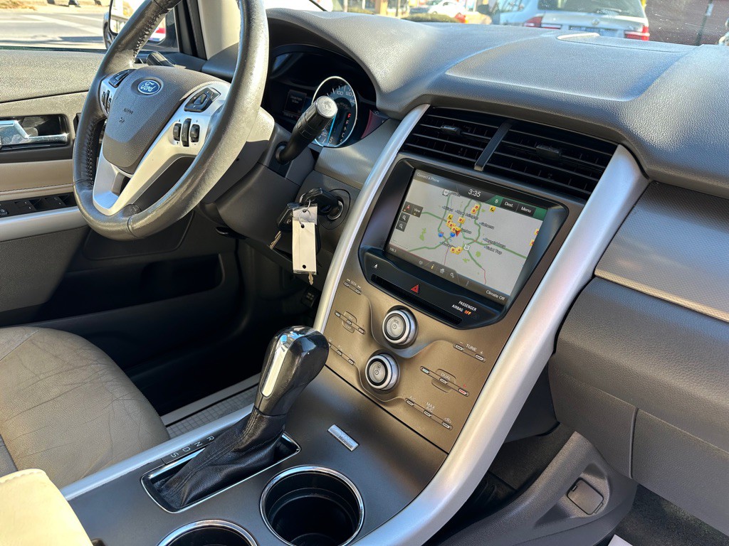 2014 Ford Edge Image 15