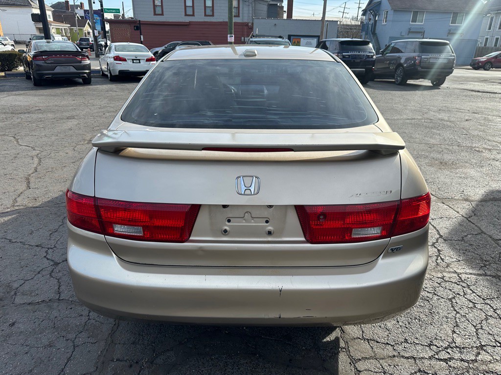 2005 Honda Accord Image 4
