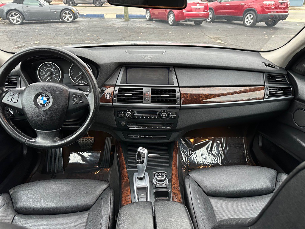 2011 BMW X5 Image 13