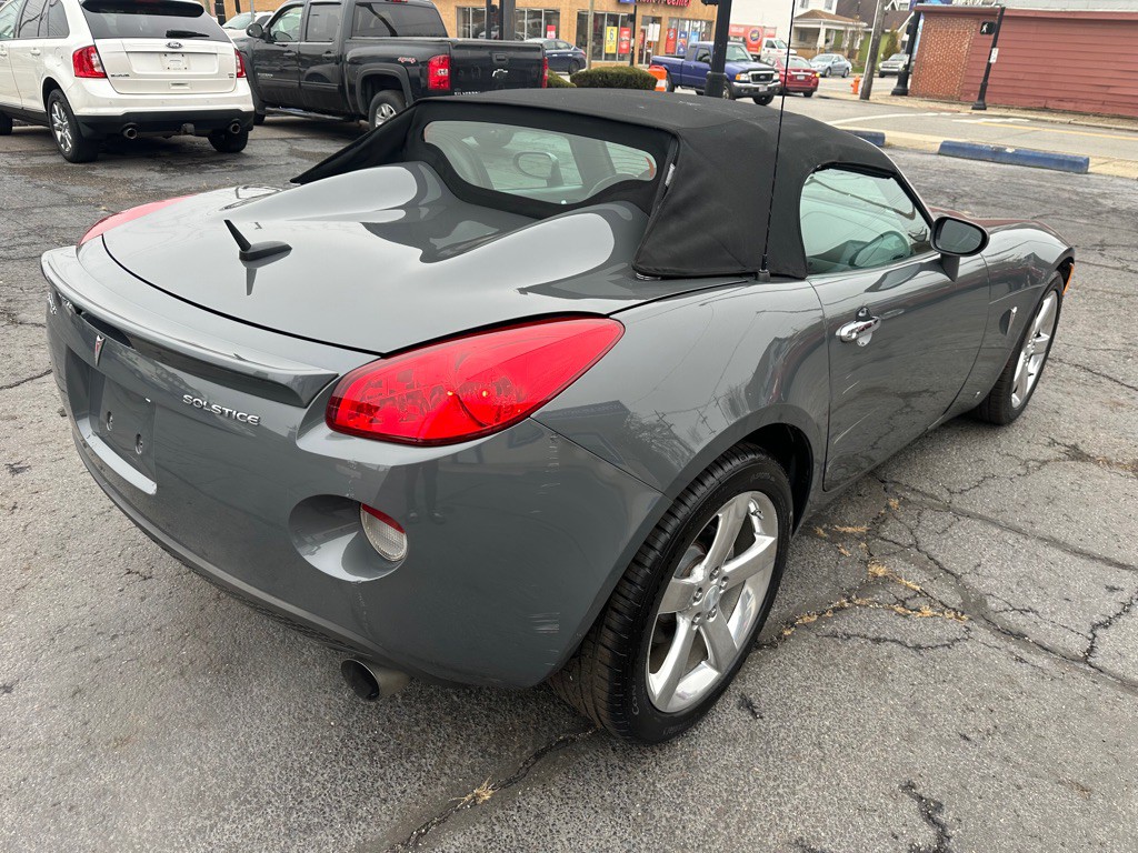 2008 Pontiac Solstice Image 5