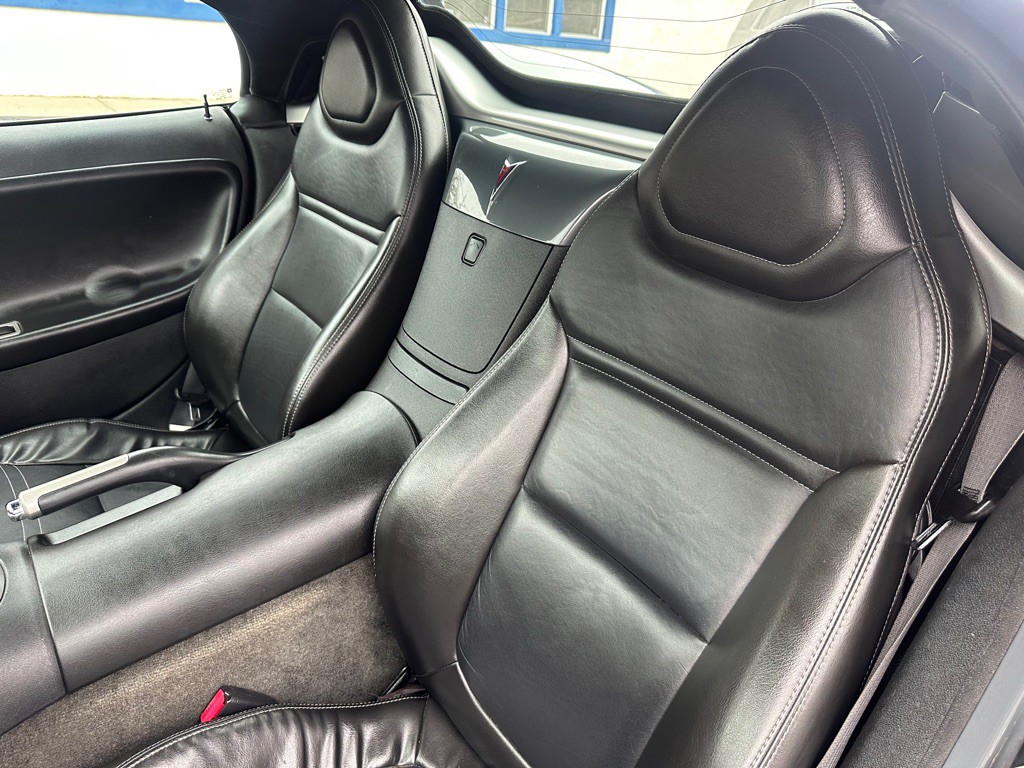 2008 Pontiac Solstice Image 13