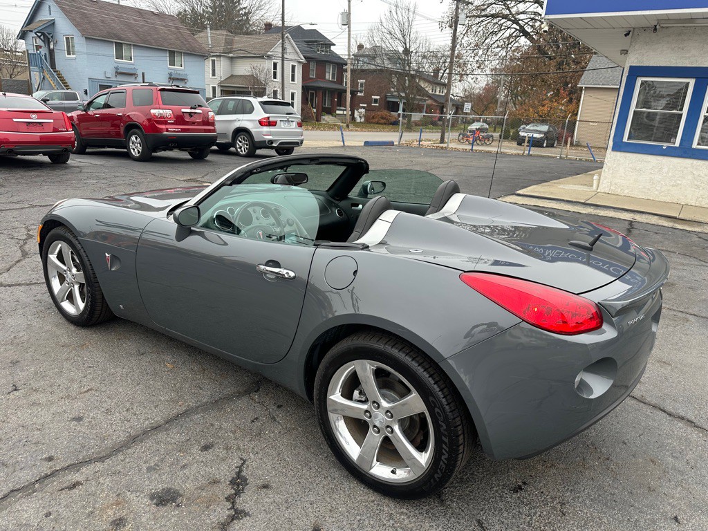2008 Pontiac Solstice Image 18
