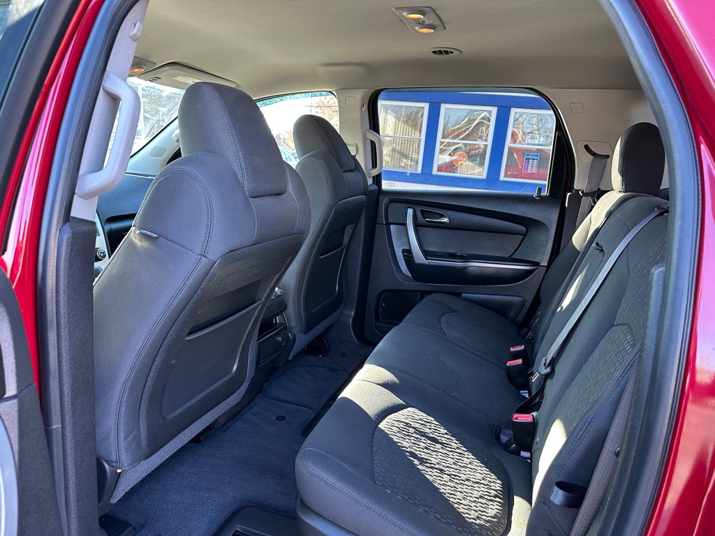 2012 GMC Acadia Image 10