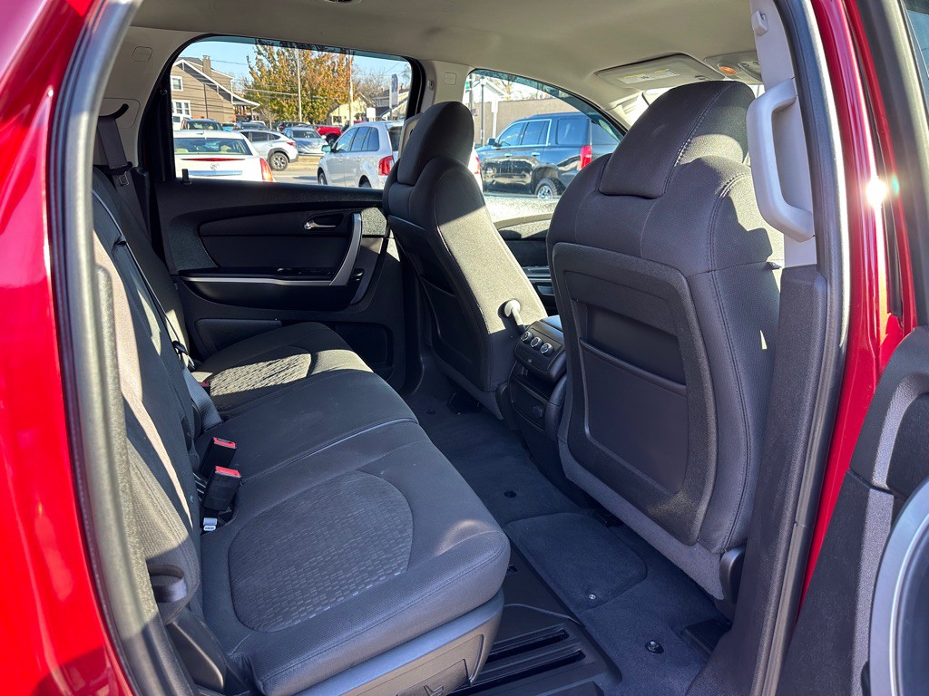 2012 GMC Acadia Image 13