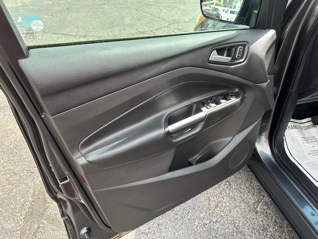 2015 Ford Escape Image 10