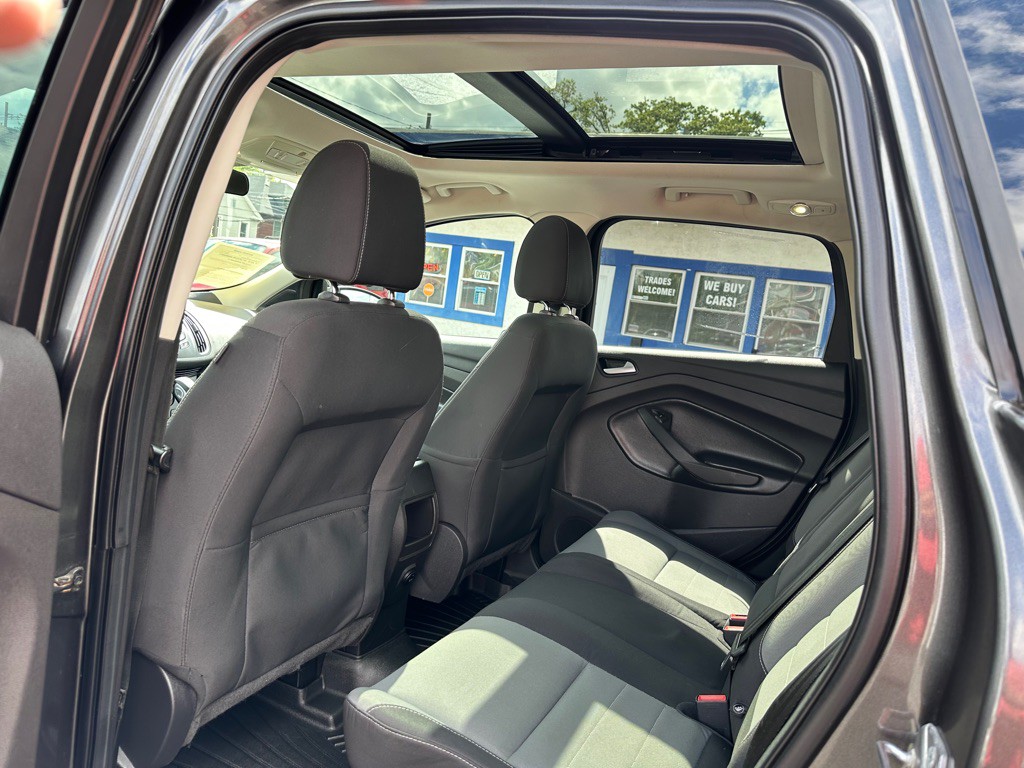 2015 Ford Escape Image 11
