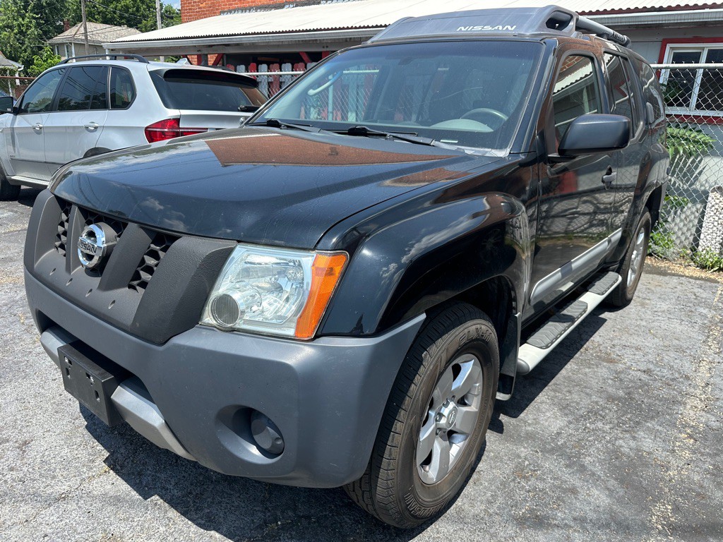 2011 Nissan Xterra Image 1