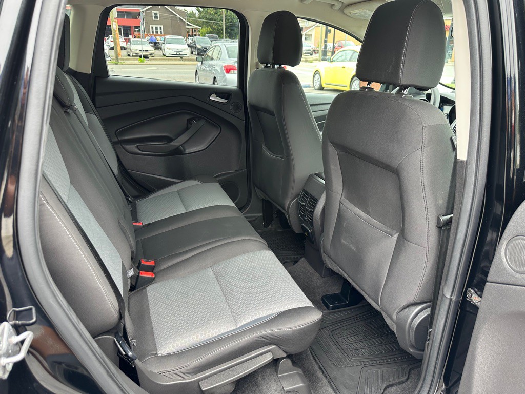 2017 Ford Escape Image 12