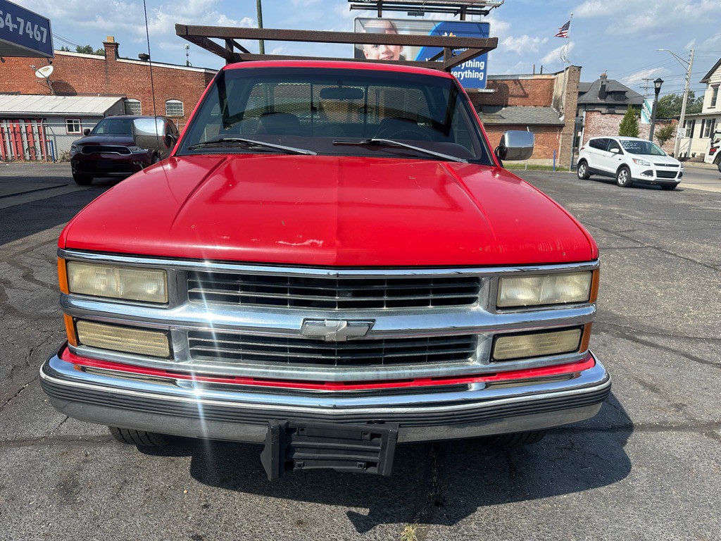 1998 Chevrolet C/K Image 8