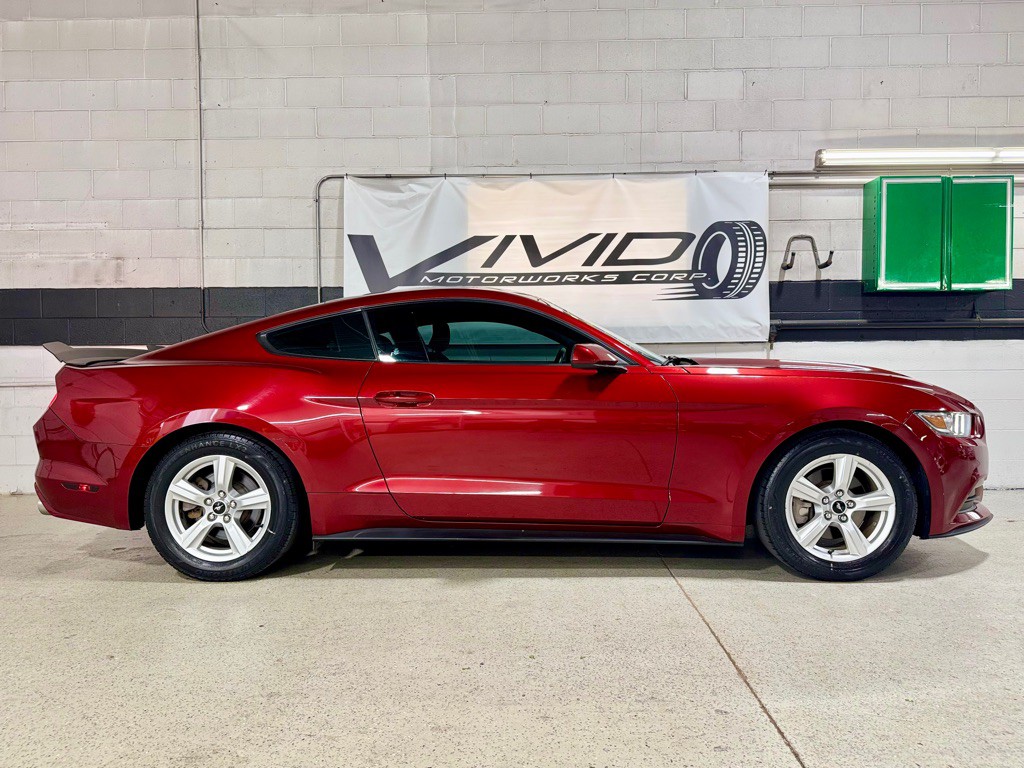 2015 Ford Mustang Image 7